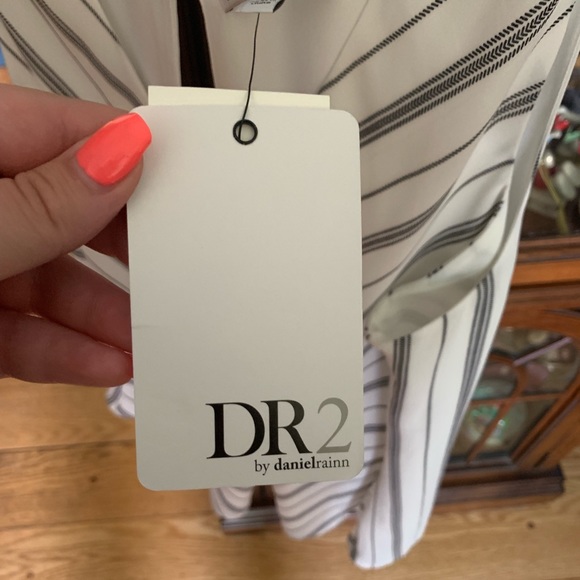 CUTE TANK TOP ✨ NWT - Picture 3 of 5